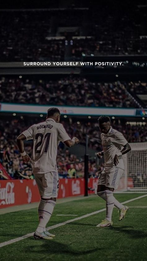 Football Wallpaper Aesthetic Quotes, Football Love Wallpaper, Wallpaper Soccer Aesthetic, Football Quote Wallpaper, Motivational Wallpaper Football, Soccer Motivation Wallpaper, Futbol Quotes, Aesthetic Football Wallpaper, Football Love Quotes