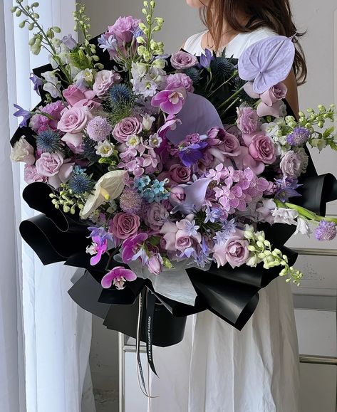 Big Bouquet, Colorful Flowers Arrangements, Flower Boquet, Rose Flower Arrangements, Boquette Flowers, Flower Gift Ideas, Flower Therapy, Beautiful Bouquet Of Flowers, Bouquet Of Flowers