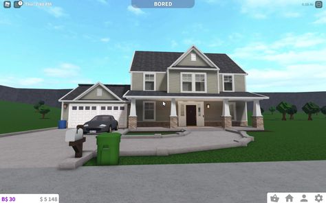 Suburban House Bloxburg, Bloxburg Suburban House, Realistic Bloxburg House Exterior, Suburban House Exterior, Suburban Family Home, Welcome To Bloxburg, Bloxburg Layout, Modern Suburban House, Bloxburg Interior