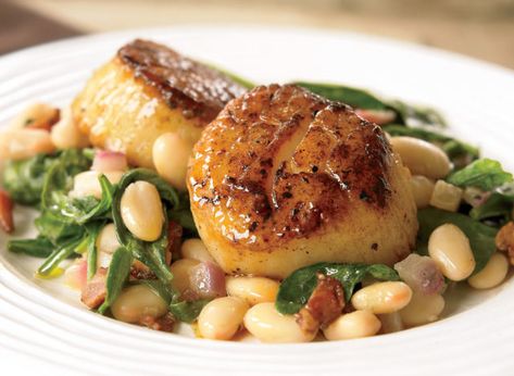 White Beans And Spinach, Spinach Recipe, Seared Scallops, Eat This Not That, Scallop Recipes, Leafy Vegetables, Scallops Seared, Spinach Recipes, Recipes To Make