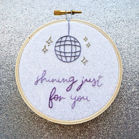 Stitches Song, Meet Me In The Afterglow, Taylor Swift Mirrorball, Embroider Ideas, Diy Pottery, Hand Embroidery Art, Sewing Class, Embroidery Craft, Stitching Art