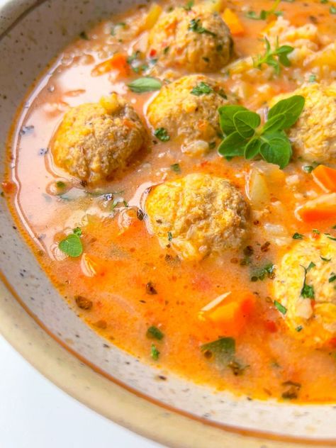 This Bulgarian Meatball Soup Recipe is my childhood. Hearty, delicious and nutritious, studded with tender homemade mini meatballs. Bulgarian Meatball Soup, Pork Meatball Soup, September Meals, Greek Lemon Soup, Spinach Tortellini Soup, Meatball Soup Recipes, Spinach Tortellini, Italian Tomato Sauce, Lemon Soup