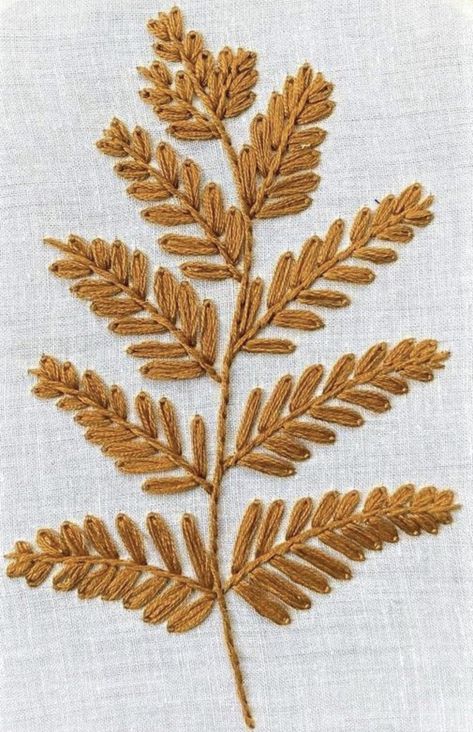 Gold Leaf Embroidery, Tiny Floral Embroidery, Fall Leaf Embroidery, Embroidery Leaves, Fall Embroidery Designs, Embroidery Purse, Basic Hand Embroidery Stitches, Embroidery Stitches Beginner, Embroidery Leaf