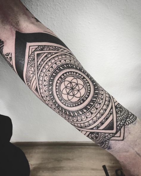 #tattoo #dotwork #ethnic #sacredtattoo #seedoflife Sumerian Tattoo, Egyptian Mandala, Gauntlet Tattoo, Underbust Tattoo, Best Forearm Tattoos, Forearm Tattoos For Guys, Tattoos For Guys Forearm, Tree Tat, Mandala Tattoo Sleeve