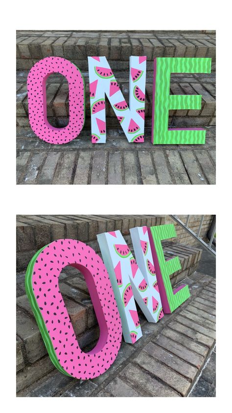 On In A Melon Party, One Watermelon Birthday, Watermelon Carving For Birthday, Melon First Birthday, Diy Watermelon Decor Birthday Parties, Onedermelon Birthday, One In A Melon Birthday Decorations, One In A Melon Decorations, One In A Melon Birthday Theme