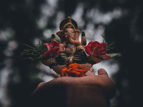 Mumbai Ganpati, Ballerina Tattoo, Arte Ganesha, Ganpati Photo Hd, Ganesh Festival, Ganpati Songs, Asthetic Pics, Ganpati Bappa Photo, Vintage Floral Backgrounds