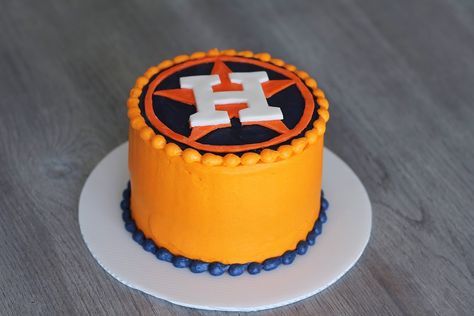 Astros Cake 2018 Houston Astros Cake Ideas, Astros Theme Cake, Astros Cake, Astros Party, Baseball Birthday Cakes, Bbq Cake, Baseball Theme Party, Groom Cake, Buttercream Cakes