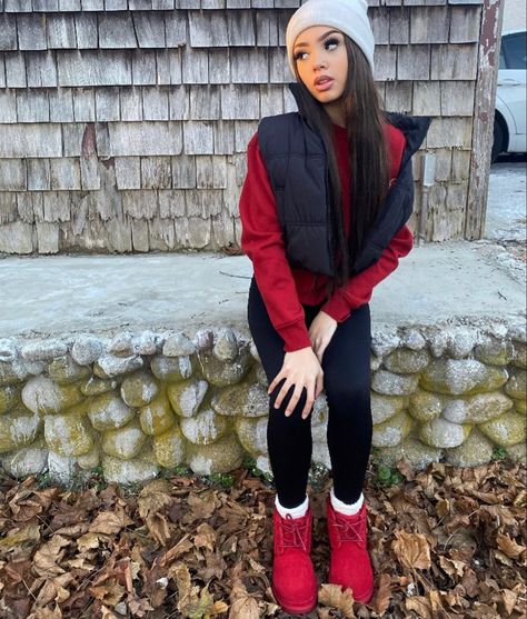 Santa Hat Outfit Women, Red Neumel Uggs Outfit, Red Uggs Outfit Winter, Outfits With Jordan 11 Cherry, Red Timberland Boots Outfit, Red Boot Outfit Ideas, School Winter Outfits Blackgirl, Winter Outfits Blackgirl Baddie Casual, Baddie Fits Winter