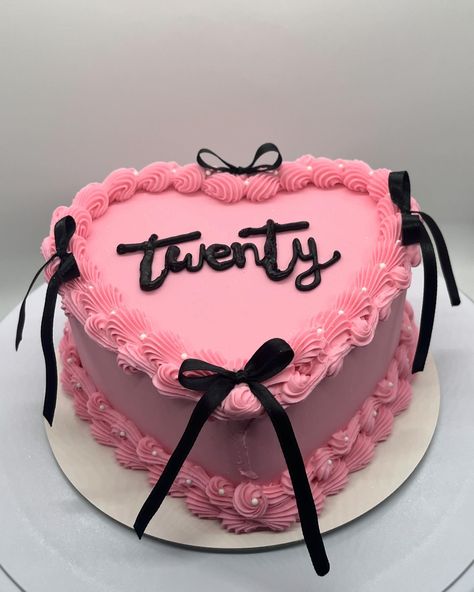 21st Birthday Cake Heart Shape, Twenty Cake, Round Cake Decorating Ideas, Pink Heart Cake With Bows, Vintage Heart Cake 21st Birthday, 8 Inch Round Cake, Lambeth Heart Cake, Heart Shaped Lambeth Cake, Buttercream Designs