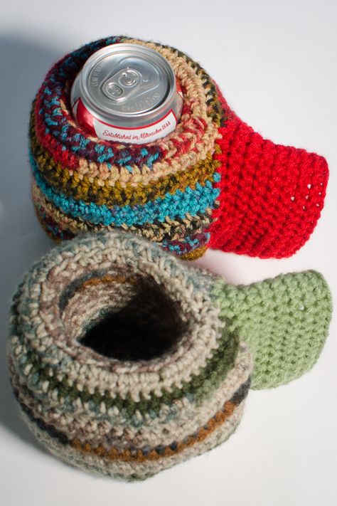 Crochet Beer Cozy, Koozie Pattern, Crochet Koozie, Crochet Beer, Mitten Pattern, Beer Cozy, Crochet Coffee Cozy, Progress Photos, Crochet Gloves Pattern