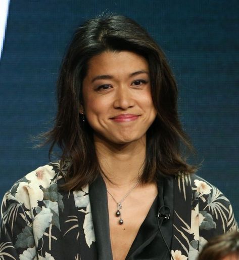 Grace Celebrity, Grace Park Hawaii Five O, Grace Williams Hawaii Five O, State Of Grace Movie, Hawaii Film Aesthetic, Female Detective, Grace Park, Woman Movie, Posing Guide