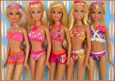 Beach line Barbies 2012-2008 Barbie Swimsuit, Barbie Summer, Malibu Barbie, Barbie Vintage, Barbie Party, Barbie I, Barbie Movies, Barbie World, Barbie And Ken