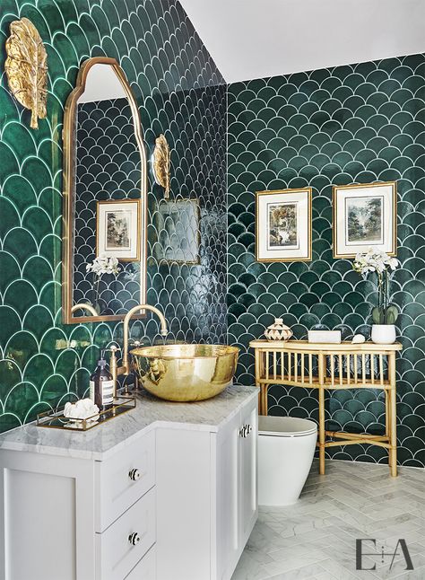 A powder room is the perfect place to explore since it’s mainly used by guests. Emerald green patterned tiles paired with gold and natural accents dressed up this room for a good surprise! Deco Tile Bathroom, Art Deco Tiles Bathroom, Art Deco Tile, Mermaid Tile, Bathroom Downstairs, Dark Green Bathrooms, Deco Tile, Mosaic Backsplash Kitchen, Fish Scale Tile