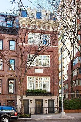 110 East 70th St. in Lenox Hill, Manhattan | StreetEasy Bright House, Square House Plans, Street Townhouse, Lenox Hill, Nyc Real Estate, Street New York, Manhattan Ny, Radiant Floor Heating, Pool Rooms