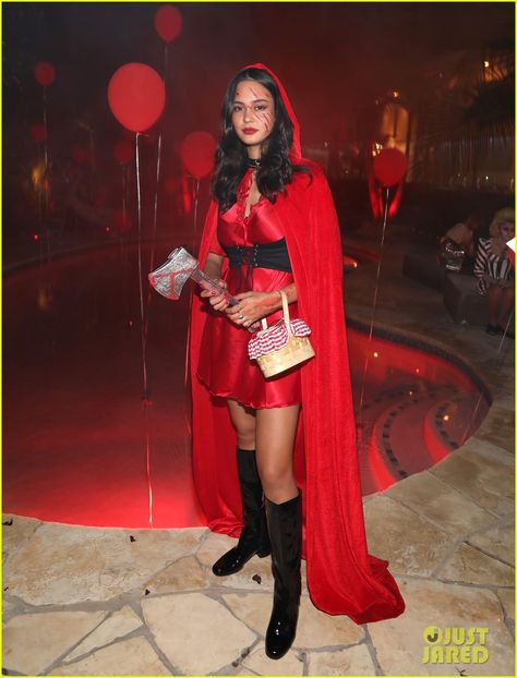 Courtney Eaton Is a Bloody Little Red at Just Jared Halloween Party 2017! | courtney eaton r5 just jared halloween party 2017 01 - Photo Hefner Halloween Costume, Little Red Riding Hood Outfit, Hugh Hefner Costume, Red Riding Hood Outfit, Warm Halloween Costumes, Little Red Riding Hood Halloween, White Formal Gowns, Warm Halloween, Best Celebrity Halloween Costumes