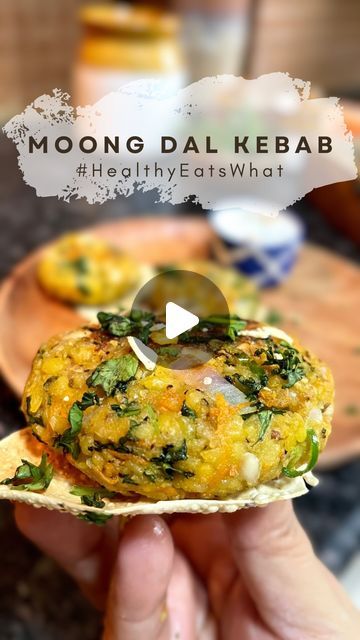 The Excited Cook & Traveller on Instagram: "Moong dal kebabs 🌿😋  For the days, you don’t feel Like having your regular roti sabji, make these kebabs. So yum and so healthy, you can have 3-4 in one go that too totally guilt free. How cool no!  Let’s see the recipe. Ingredients  1 cup soaked moong dal, boiled to 1 whistle 2 tsp oats powder or roasted besan 1/2 onion, chopped 1/2 carrot, grated 1 tsp ginger chopped 2 green chillies, chopped Handful of fresh coriander leaves Salt & pepper  1/2 tsp cumin powder  1/2 tsp amchur powder  2 tsp crushed peanuts 1-2 tsp Ghee 1 cup water  Method 1. Soak moong dal overnight or for 2-3 hours. Boil it for 10 min. Now add it to a chopper. Remember to drain all the water before adding to the chopper. You can use its water for making soup or while making Moong Dal Recipe Indian, Moong Dal Recipe, Energy Drink Recipe, Dal Recipes, Diwali Recipes, Healthy Vegetarian Snacks, Diwali Snacks, Indian Appetizers, Spicy Snacks Recipes