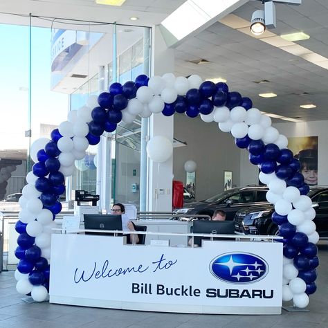 Customer Service Week Decoration Ideas, Car Dealership Balloon Decor, Balloon Garland Stand, Ballon Ideas, Soccer Banquet, Balloon Decor Ideas, Balloon Car, Customer Service Week, New Mercies