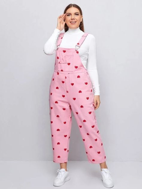 Plus Heart Allover Print Denim Overalls | SHEIN USA Dungaree Outfits, Lovecore Fashion, Pink Overalls, Overalls Plus Size, Space Outfit, Plus Size Denim, Denim Dungarees, Print Denim, Valentines Outfits