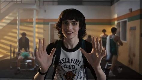 Stranger And Stranger, Mike Wheeler, Finn Stranger Things, Canadian Men, Before I Sleep, Fav Person, Finn Wolfhard, Avatar Airbender, Getting Him Back