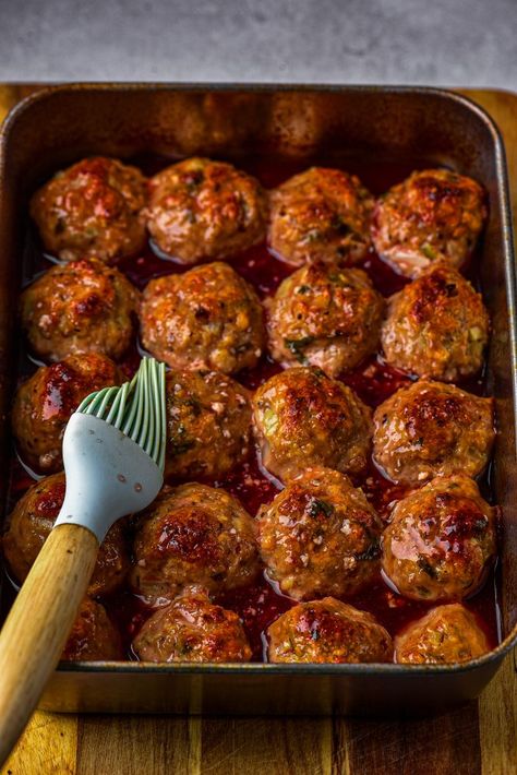 Honey BBQ Meatballs Honey Bbq Meatballs, Ground Pork Meatballs, Bbq Turkey Meatballs, Bbq Meatballs, Mini Meatballs, Honey Bbq Sauce, Hot Appetizers, Pork Meatballs, Beef Meatballs