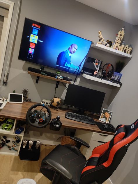 Small Room Setup, Set Up Gamer, Audi S5, Ideas Room, Gamer Room, Pc Setup, Gaming Room, Room Setup, Small Room