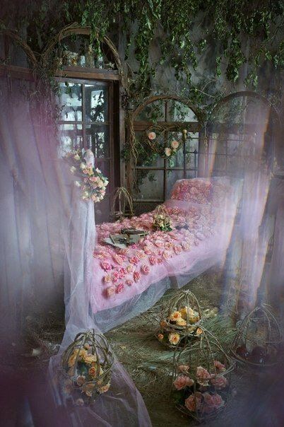 Fairytale Bedroom, Fairy Bedroom, Fairy Room, Fantasy Rooms, Cosy Bedroom, Aesthetic Rooms, Dreamy Room, Aesthetic Bedroom, Dream Rooms