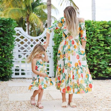 Daughter Dress, Leisure Dress, Printed Beach Dresses, Mom And Daughter Matching, Mother Daughter Dress, Mommy And Me Dresses, Ceremony Dresses, Mom And Daughter, Mommy And Me Outfits