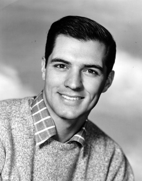 John Gavin, Old Hollywood Actors, Men Are Men, Hollywood Photo, Hollywood Men, Actors Male, Hooray For Hollywood, Classic Movie Stars, February 9