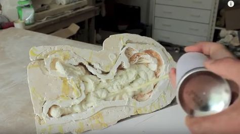 How to Use Expanding Foam in Art ? Diy Foam Paint, Expanding Foam Art Sculpture, Expanding Foam Sculpture, Spray Foam Sculpture, Expanding Foam Art, Dopamine List, Spray Foam Crafts, Spray Foam Art, Foam Art Projects