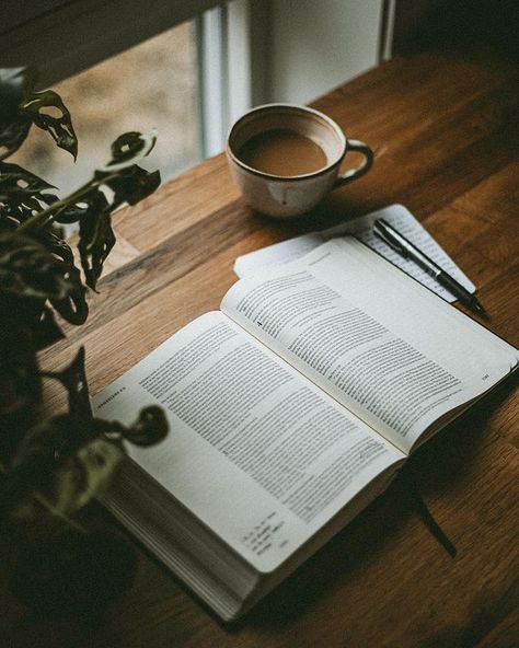 a-delightful-moment: @stefiereads - the coffee atlas Bible And Coffee Photography, Writer's Office, February Mood, Bible Photos, Coffee Study, Bible Images, Bible Pictures, White Pictures, Bible Time