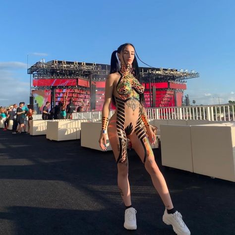 Glam models unveil new duct tape outfit designs at Miami festival and they’re the most jaw-dropping yet Hot Festival Outfit, Duct Tape Outfits, Body Tape Art, Black Tape Project Models, Duct Tape Costumes, Tape Outfit, Duct Tape Clothes, Ultra Festival, Tape Fashion