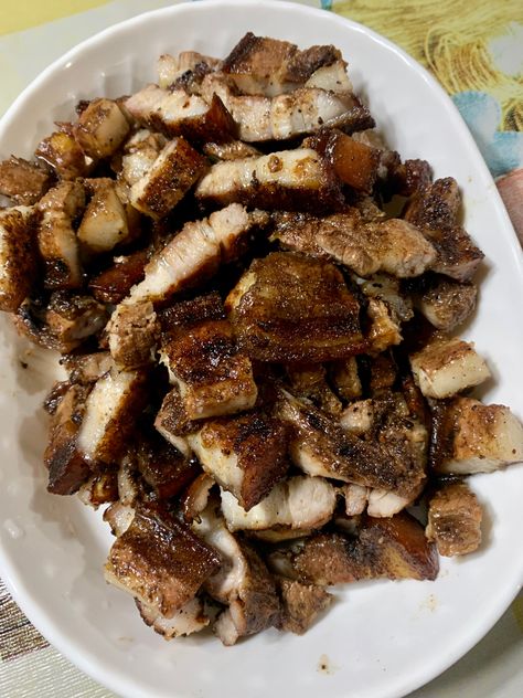 Pork Liempo, Pork Soup, Fair Food, Coffee Instagram, Grocery Foods, Yummy Comfort Food, Filipino Food, Lunch Recipes Healthy, Food Ads