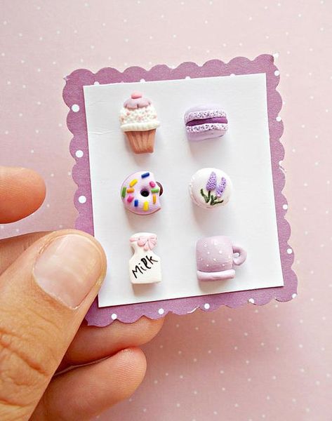 Cercei Din Lut Polimeric, Hybrid Animals, Polymer Clay Disney, Clay Keychain, Pink Stud Earrings, Clay Magnets, Polymer Clay Flower Jewelry, Colored Sand, Food Earrings