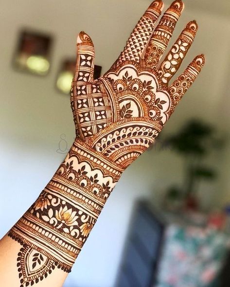 Henna Mendhi, Indian Henna Designs, Rajasthani Mehndi Designs, Indian Mehndi Designs, Tato Henna, Mehndi Designs 2018, Bridal Mehendi Designs Hands, Henna Art Designs, Latest Henna Designs