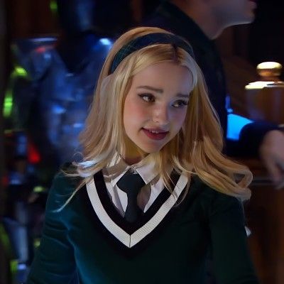 Blonde Actress Face Claim, Liv Rooney, Liv And Maddie, Dove Cameron, Mode Vintage, Mean Girls, Gossip Girl, Aesthetic Girl, Black Tie