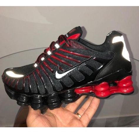 Nike Tl 12 Mola Vermelho / Preto/ 12 Mola, Shox Shoes, Red Nike Shoes, Nike Shox Shoes, Nike Shox, Red Nike, Nike Sports, Sports Shoes, Nike Shoes