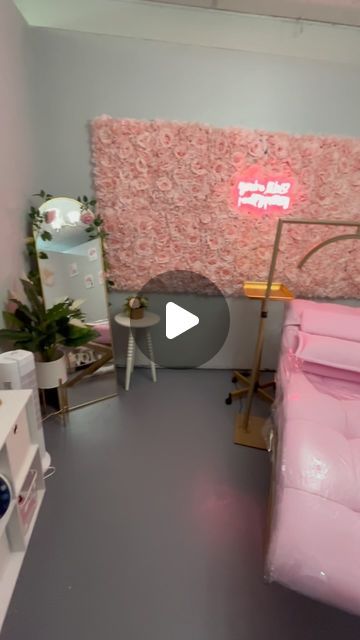 Eyelash Extensions on Instagram: "🩷Lash room tour 🩷  #lashingwithpassion #lashingwithpassionbytory #lashing #lashroomdecor #lashroom #lashroomgoals #lashtech #lashartist #cosmoglo #cosmoglolight #vellwoodusa" Lash Room Set Up, Lash Room Decor, Lash Room, Lash Artist, Room Tour, Room Set, Eyelash Extensions, Eyelashes, Lashes