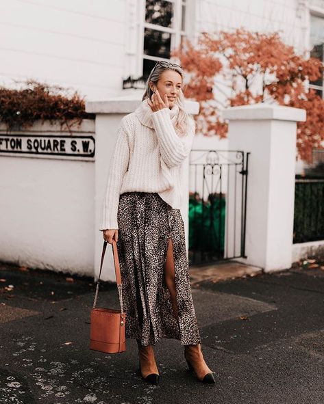 Josie // Fashion Mumblr (@josieldn) • Instagram photos and videos Brown Boots Outfit, Fashion Mumblr, Discount Codes, Boots Outfit, Fall Wardrobe, Brown Boots, Black Friday, Blog Post, 50 %