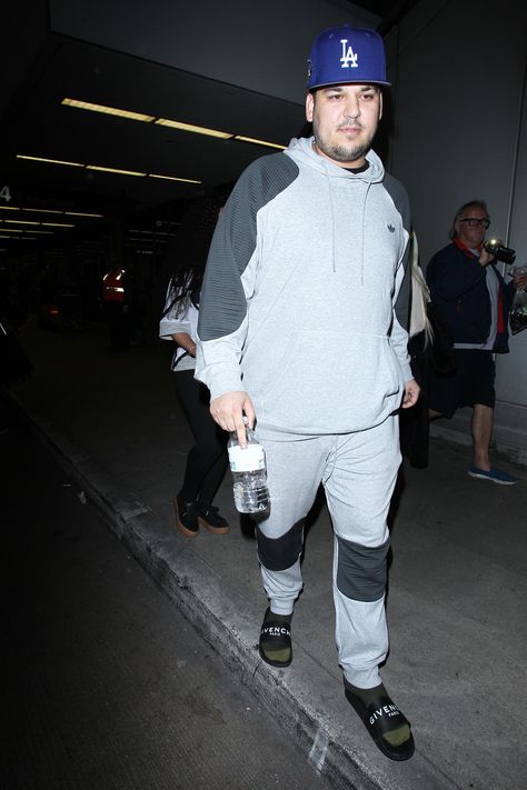 Rob Kardashian, Kyle Jenner, Robert Kardashian, Kardashian Family, Hollywood Life, Kardashian Style, Perfect Body, Kardashian Jenner, Reality Show