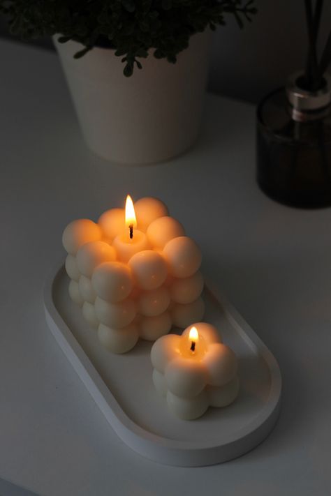 Candle Pics, Scented Candles Aesthetic, Candle Making For Beginners, Scent Candle, Cement Candle, Homemade Scented Candles, Candle Crafts Diy, Cozy Candles, Cream Aesthetic