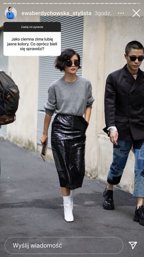 Grey Outfits, Milan Fashion Week Spring 2020, Milan Fashion Week Street Style, Paris Mode, Soft Gamine, Fashion Photography Inspiration, Fashion Week Runway, Spring Street Style, Black Women Fashion