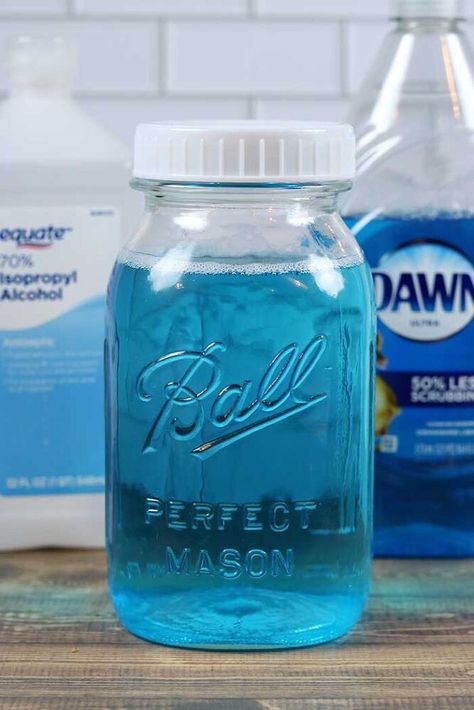 Diy Dawn Power Wash Spray Refill, Diy Dawn Powerwash, Homemade Patio, Dawn Powerwash, Barn Mirror, Knitting Ring, Dawn Soap, Dishwasher Tabs, Mirror Hack