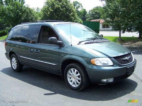 picture of a green 2002 chrysler voyager van | Onyx Green Pearlcoat 2002 Chrysler Town & Country LXi Exterior Photo ... Chrysler Van, Town And Country Van, Business Book, Mom Car, Chrysler Voyager, Chrysler Town And Country, Toyota Sienna, Diesel Trucks, Town Country