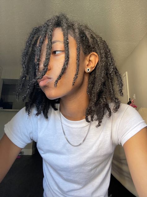 #locstyles #menstyles #men #masc #transmasc #blackmen #blackmenstyles #blackhairstyles #piercings #gauges Masc Loc Hairstyles, Black Transmasc Hair, Gauges Black Women, Black Transmasc, Trans Masc Haircut, Dreads Black Women, Natural Hair Men, Natural Dreads, Androgynous Hair