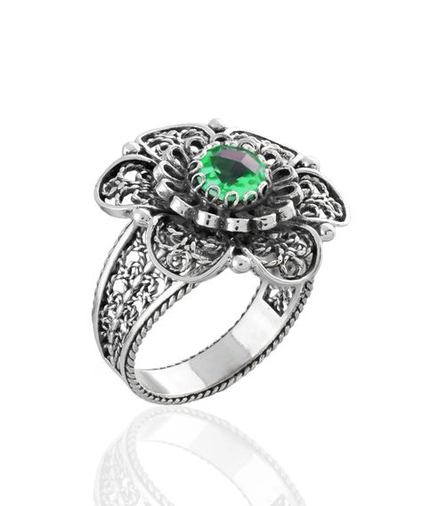 Elevate your style with the elegance of our Filigree Art Emerald Gemstone Women Silver Statement Ring 💍 This gorgeous piece combines the sophistication of filigree art and the timeless beauty of emerald gemstones. Let it elevate your everyday look or add the perfect touch to that special outfit for a night out. Click the link in our bio to explore more or make it yours now 👉 https://nuel.ink/r4V79i #FiligranistStyle #EmbraceElegance 🍀 Daisy Flower Design, Art Statement, Pink Chalcedony, Daisy Ring, Statement Ring Silver, Rose Quartz Gemstone, Sterling Silver Filigree, Blue Quartz, Emerald Gemstone