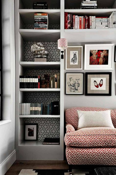 Small room ideas and small space design - small house ideas | House & Garden Bookshelves In Living Room, Casa Country, Edwardian House, Living Room Corner, Cobblestone Streets, Small Space Design, Living Room Shelves, Trendy Living Rooms, Small Room Design