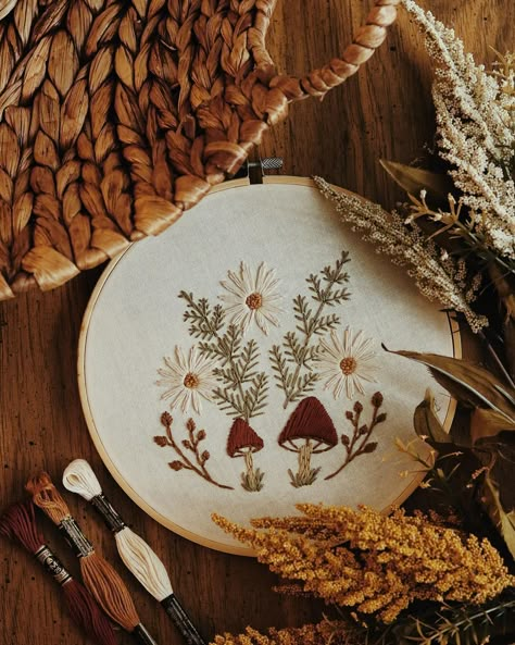 Fall Floral Embroidery, November Embroidery, September Embroidery, Oak Embroidery, Autumnal Embroidery, Marigold Embroidery, Embroidery Wallpaper, Embroidered Baby Clothes, Embroidery Fall