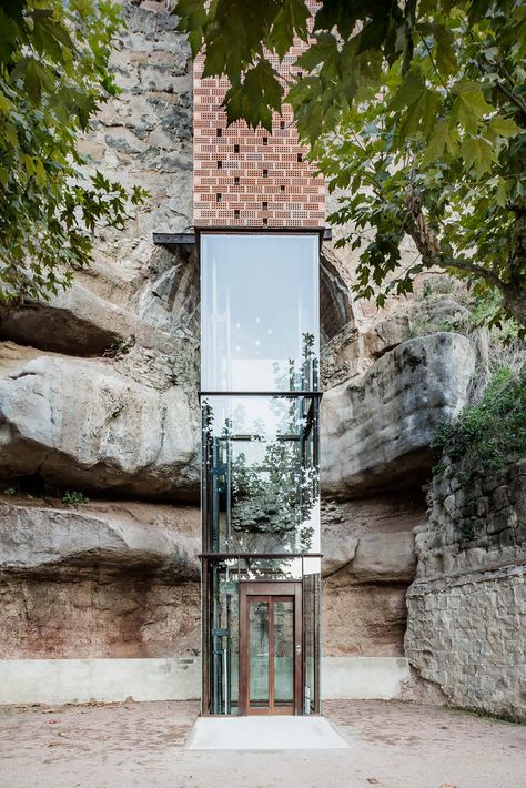 Gallery - New Access to Gironella's Historic Center / Carles Enrich - 18 Glass Lift, Elevator Design, Glass Elevator, Adaptive Reuse, Zaha Hadid, Medieval Town, Medieval Castle, Facades, Landscape Architecture