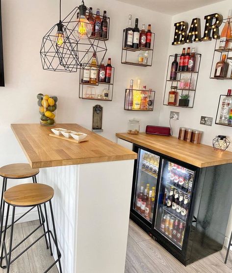 Small Bar In House, Home Bar Counter Design Small Spaces, Small Space Bar Ideas, Bar For Small Space, Bar In House Ideas, Bar Counter Ideas, Bar Renovation, Garden Room Interiors, Home Bar Plans