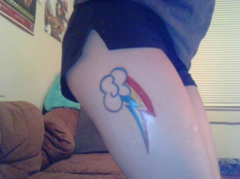 Like the idea of a cutiemark tattoo...I'd go with Twilight Sparkle since I don't like butterflies. My Little Pony Tattoo, Mlp Cutie Marks, Mark Tattoo, Funky Tattoos, Cute Tats, Cutie Mark, Pony Art, My Lil Pony, Dream Tattoos